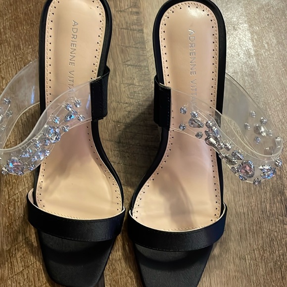 NEW | Adrienne Vittadini Women's Embellished‎ Clear Strap Black Slide Heels 8.5 - Picture 2 of 9